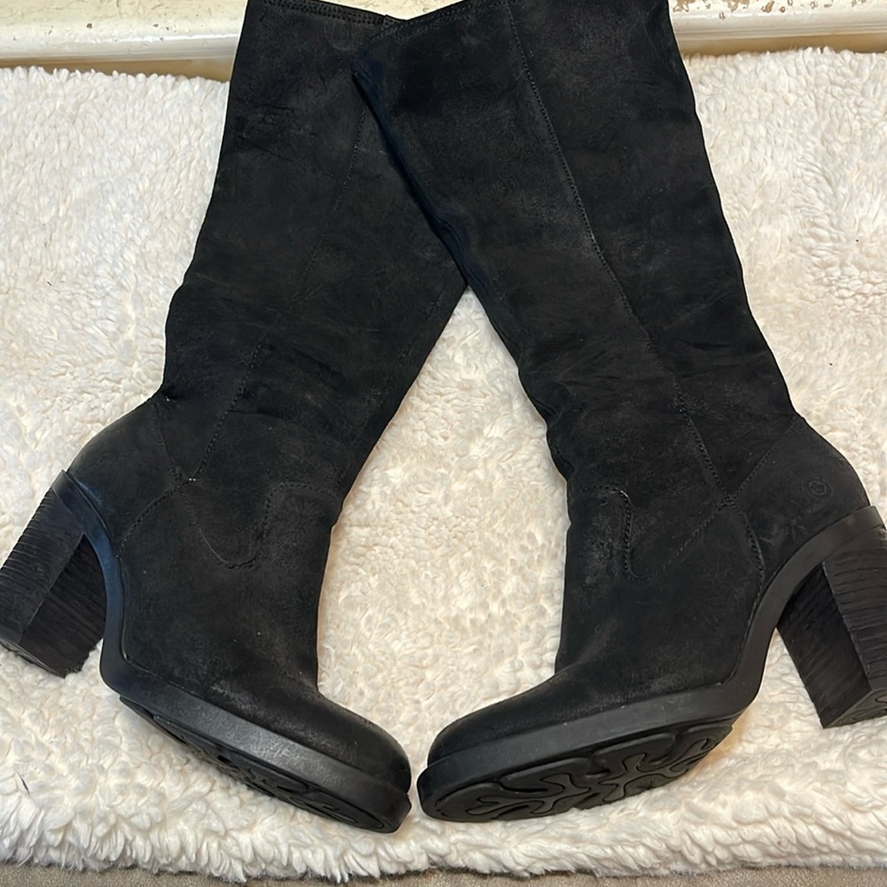 Born tall black suede boots. Size 8. Inside leg zip.